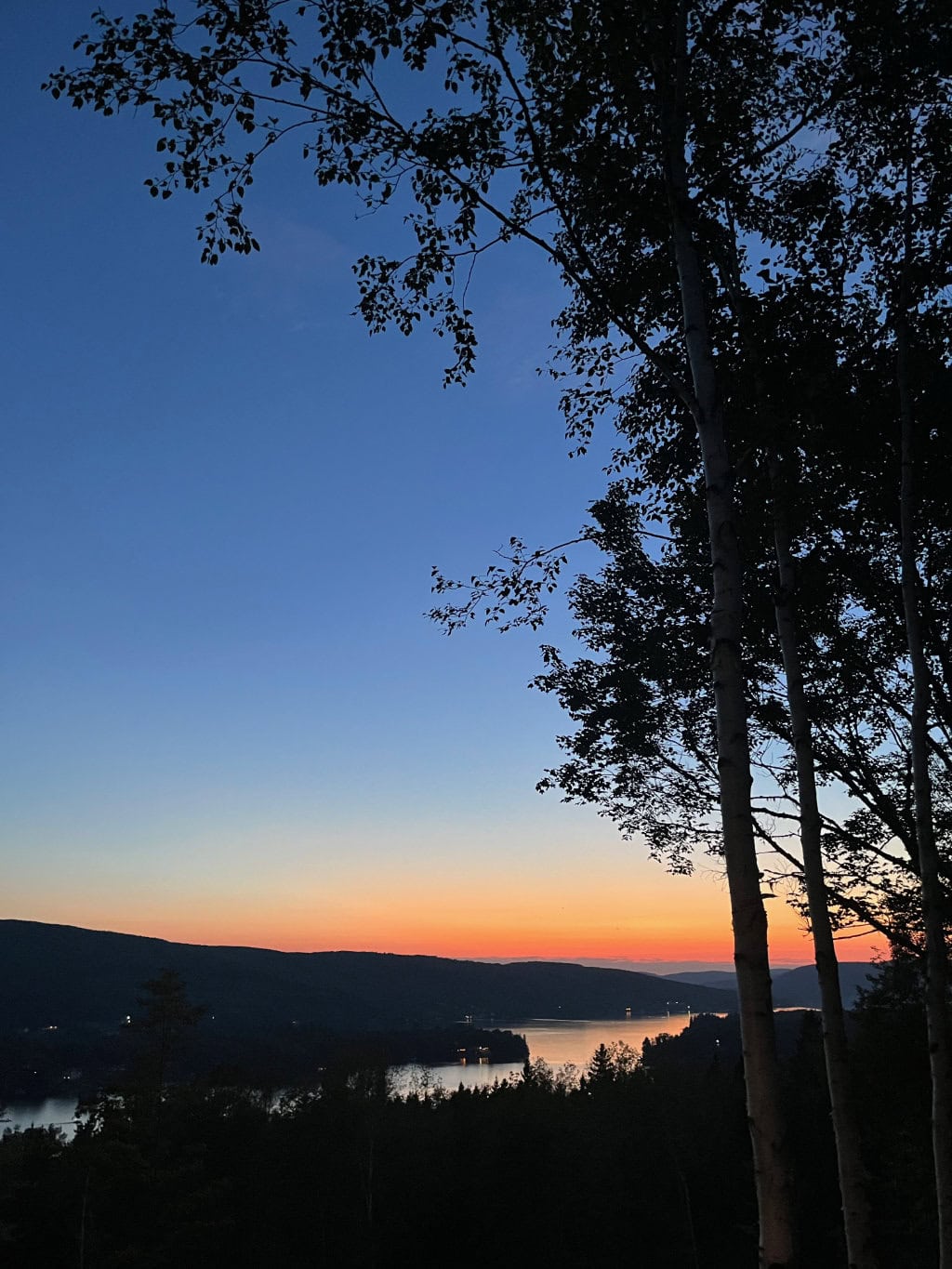 Sunset lake Baker